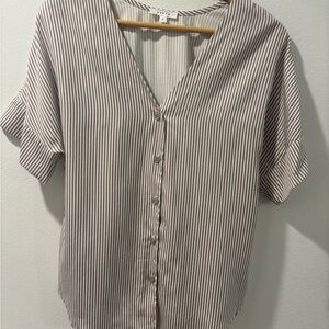 Vetta The Girlfriend Striped V-Neck Button-Up Blouse